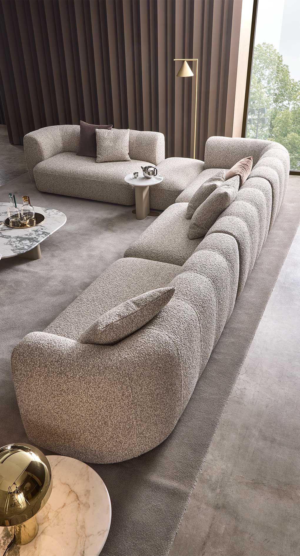 Pinnacle Limited Edition Sofa Set