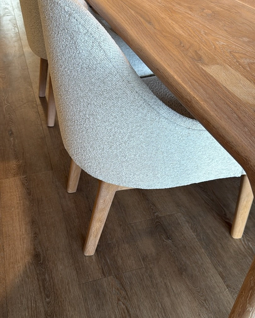 Este Dining Chair