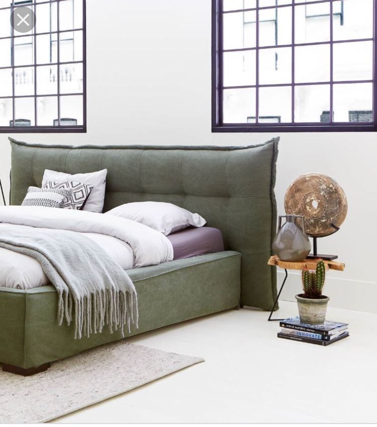 Cosmopolitan Headboard and Bed Base