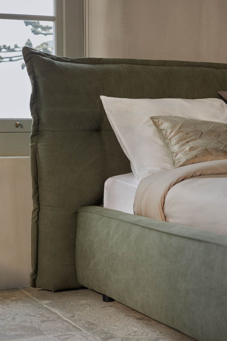 Cosmopolitan Headboard and Bed Base