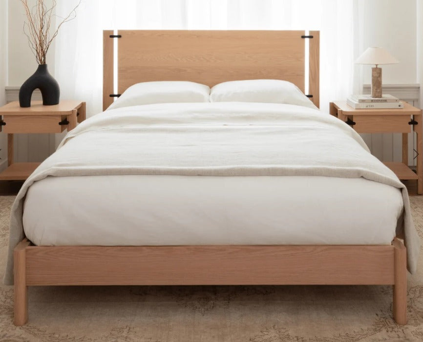 Siena Oak Bed
