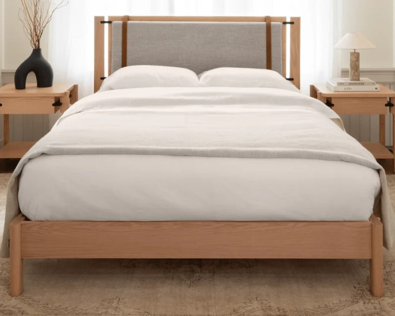 Siena Oak Bed
